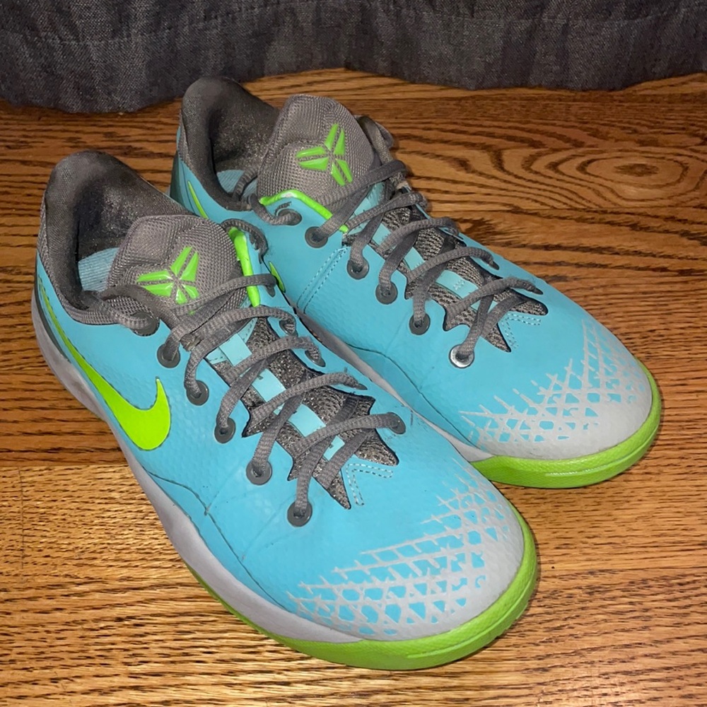 Kobe Venomenon 4